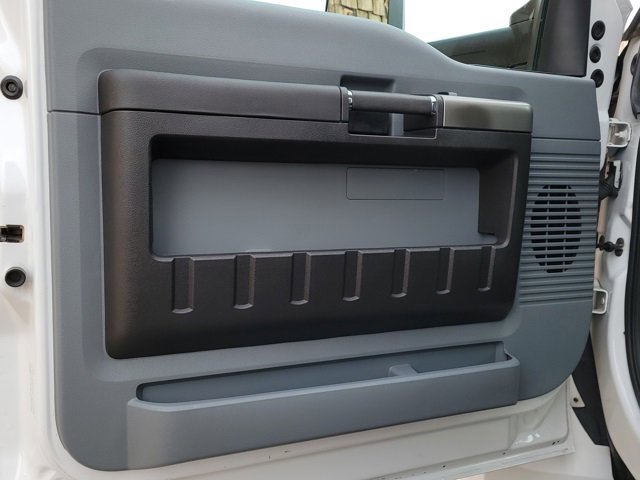 Certified 2023 Ford F650 2WD Regular Cab Super Duty image 12
