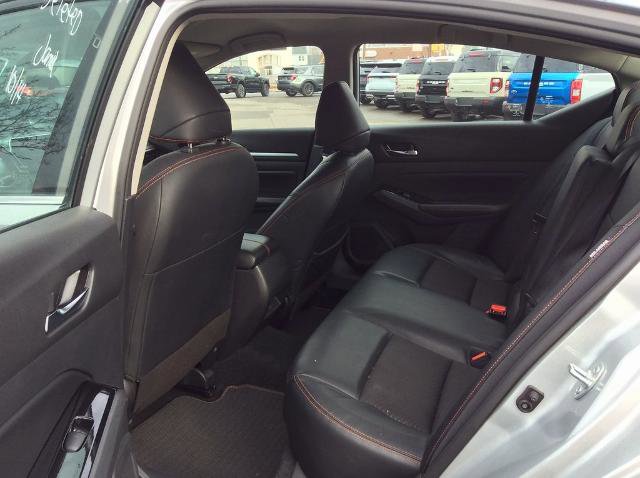 Used 2024 Nissan Altima 2.5 SR image 13