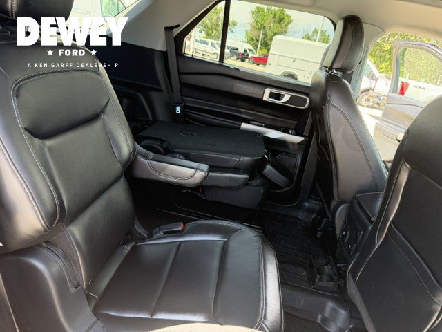 Certified 2023 Ford Explorer XLT w/ Equipment Group 202A AWD/4WD image 35