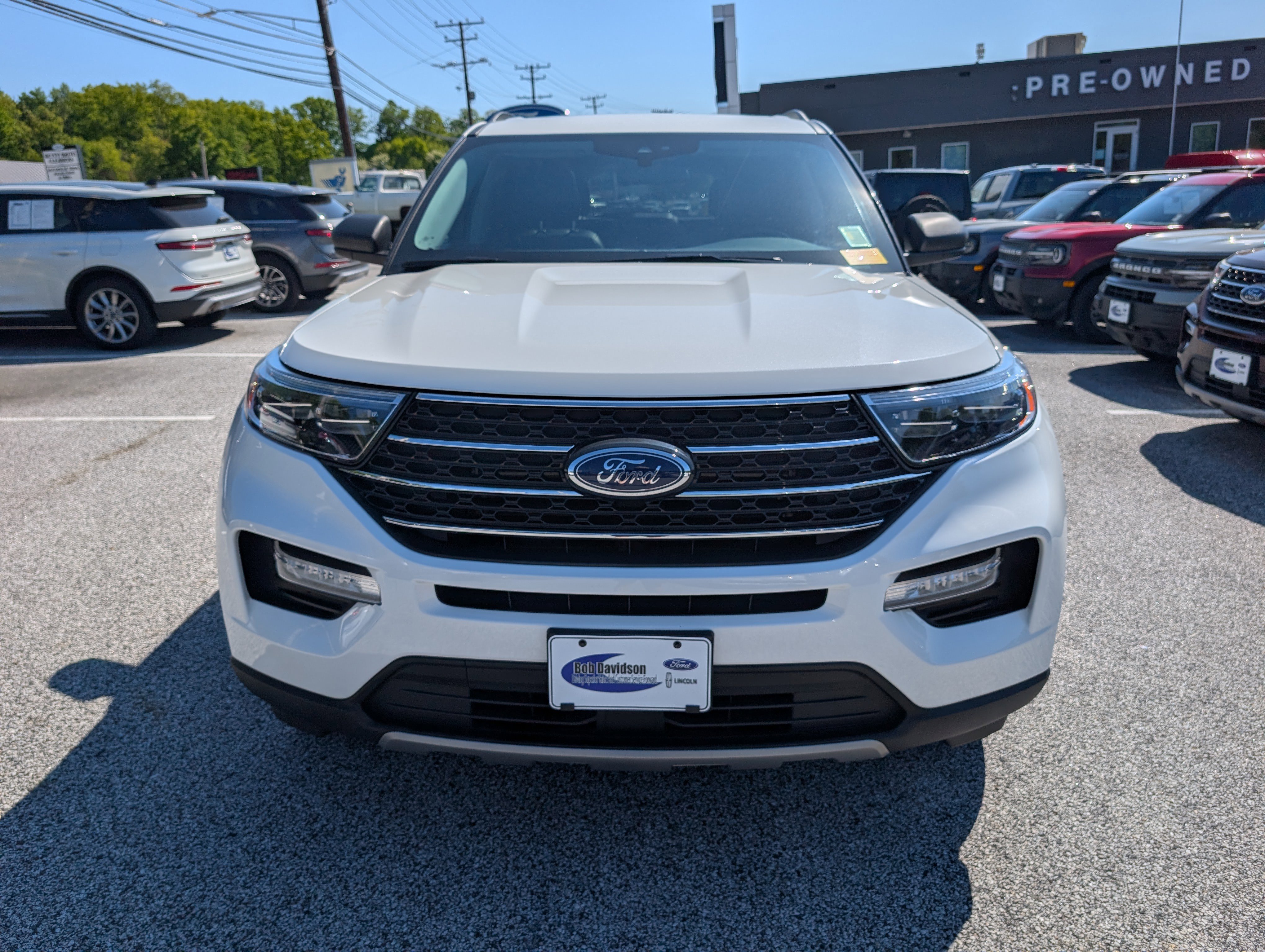 Certified 2023 Ford Explorer XLT w/ Equipment Group 202A AWD/4WD image 10
