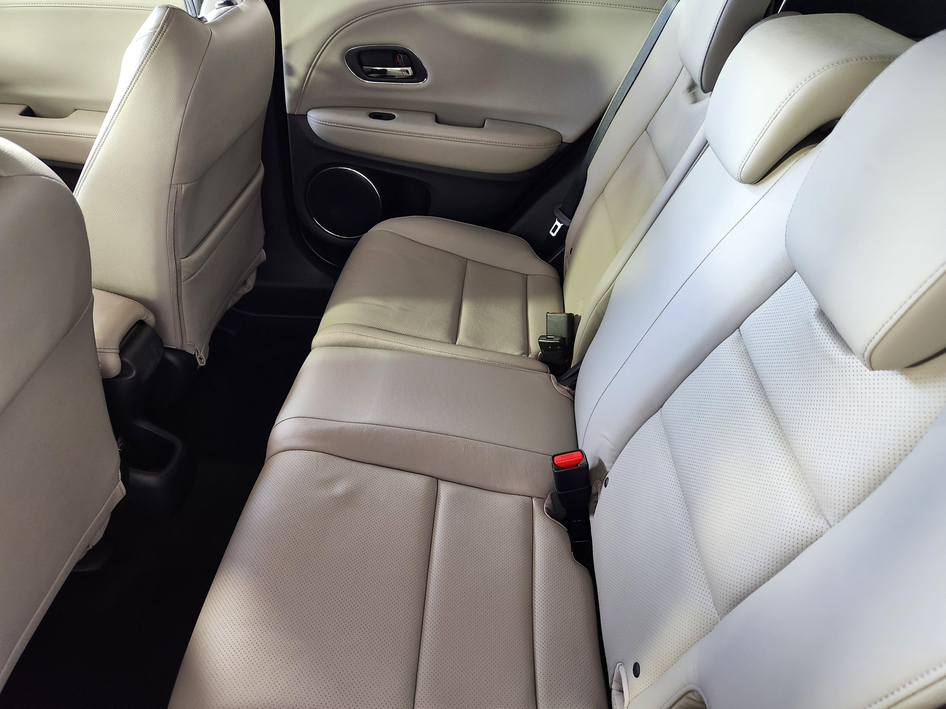 Used 2019 Honda HR-V EX-L image 14