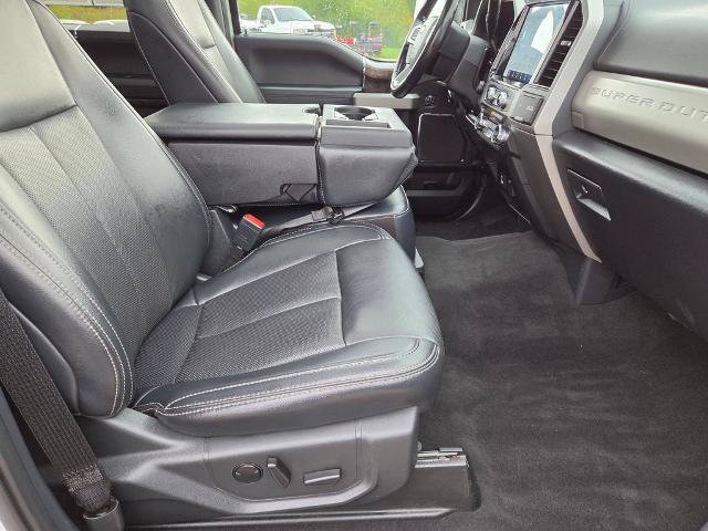 Certified 2022 Ford F350 Lariat w/ Tremor Off-Road Package AWD/4WD image 32
