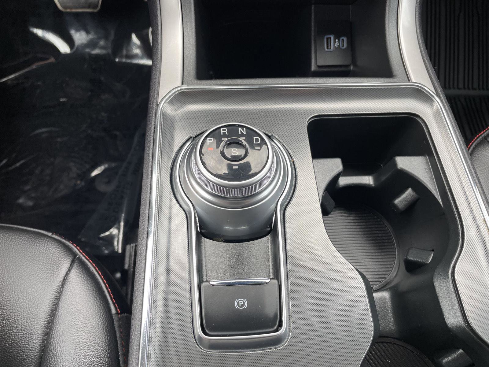 Certified 2023 Ford Edge ST-Line AWD/4WD image 29