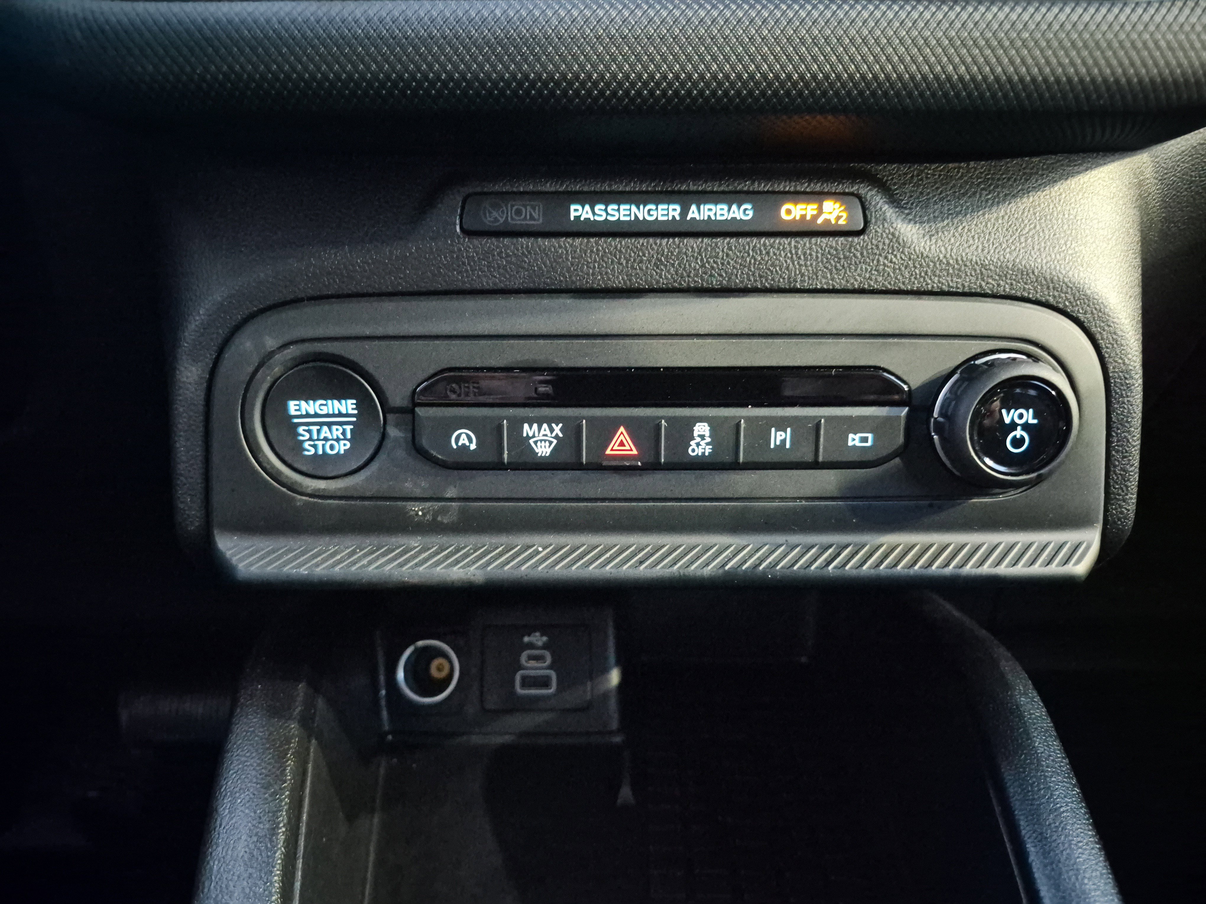 Certified 2025 Ford Bronco Sport Outer Banks w/ Outer Banks Tech Package+ image 33