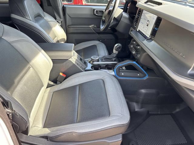 Certified 2024 Ford Bronco Black Diamond AWD/4WD image 21