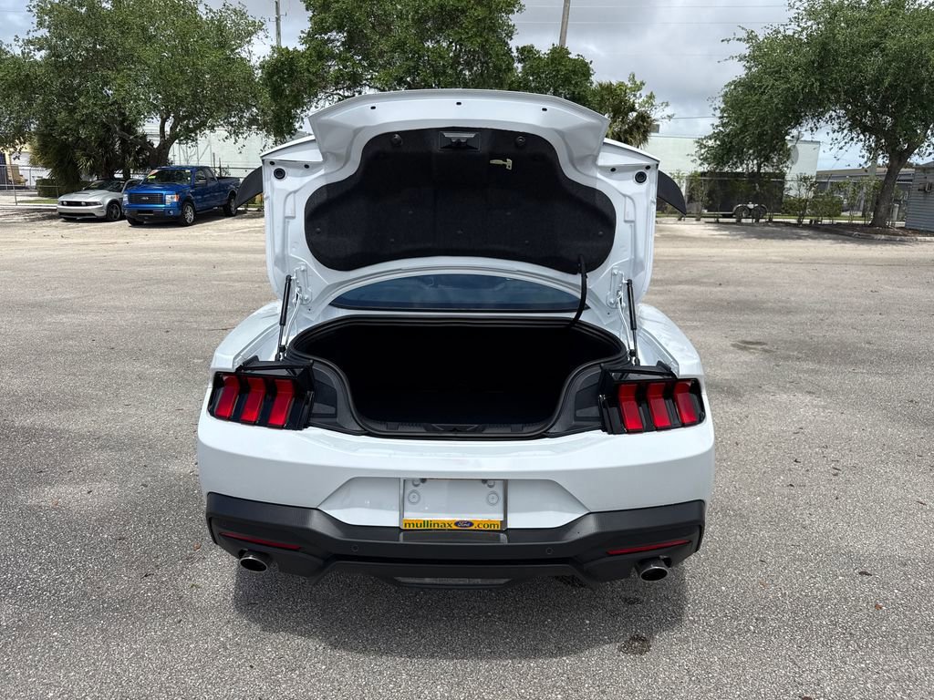 Certified 2025 Ford Mustang GT Premium w/ Mustang Nite Pony Package image 27