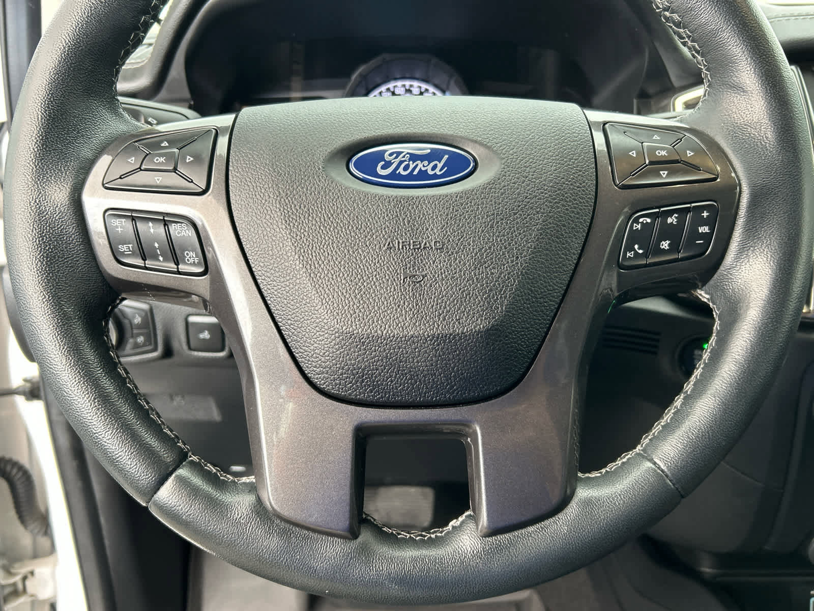 Certified 2020 Ford Ranger Lariat w/ Equipment Group 501A Mid image 34