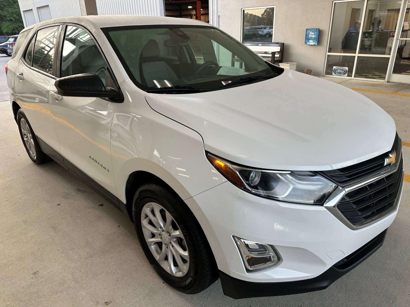 Used 2021 Chevrolet Equinox LS w/ LS Convenience Package FWD image 8
