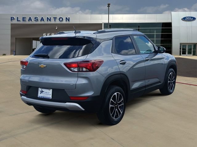 Used 2024 Chevrolet TrailBlazer LT FWD image 5