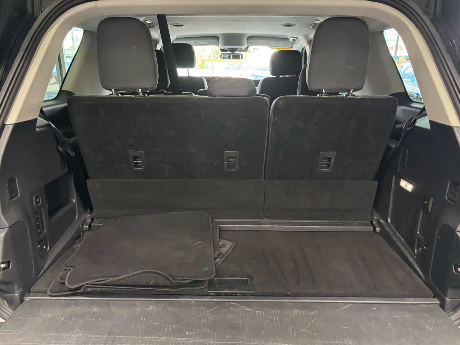 Certified 2025 Ford Expedition Active AWD/4WD image 9