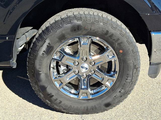 Certified 2023 Ford F150 Lariat w/ FX4 Off-Road Package AWD/4WD image 8
