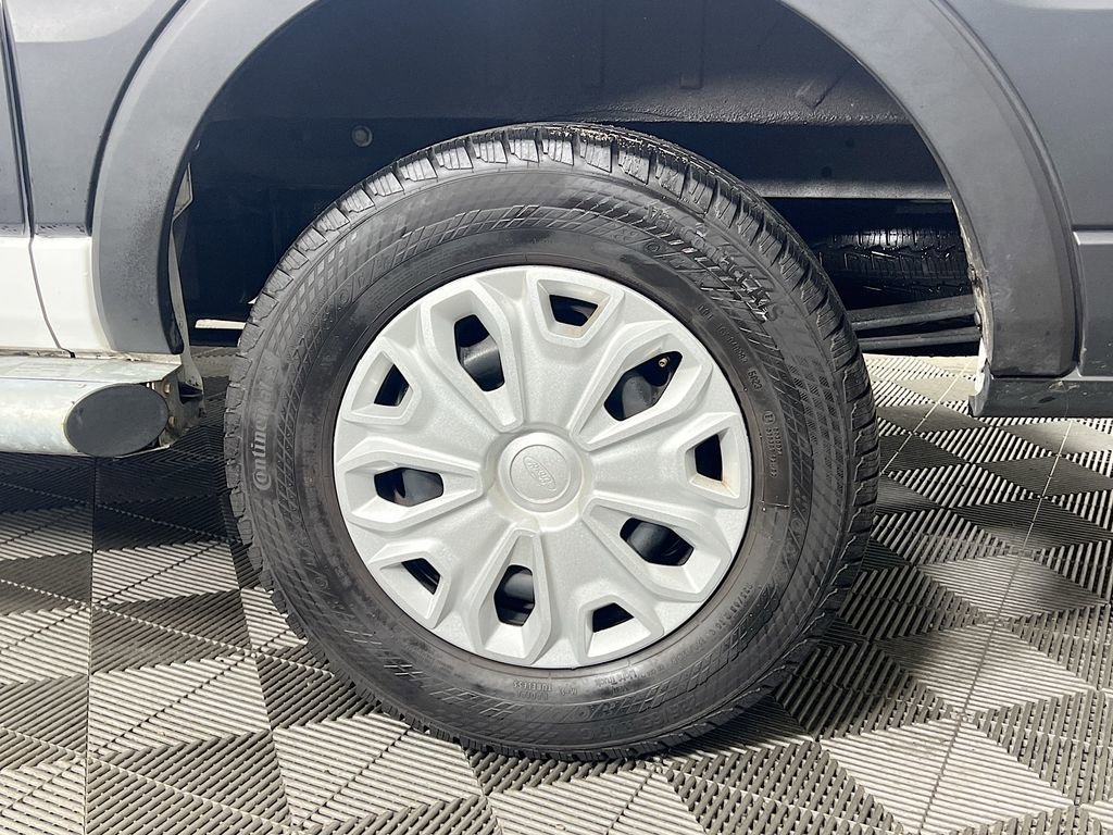 Certified 2024 Ford Transit 250 Low Roof w/ Exterior Upgrade Package image 32