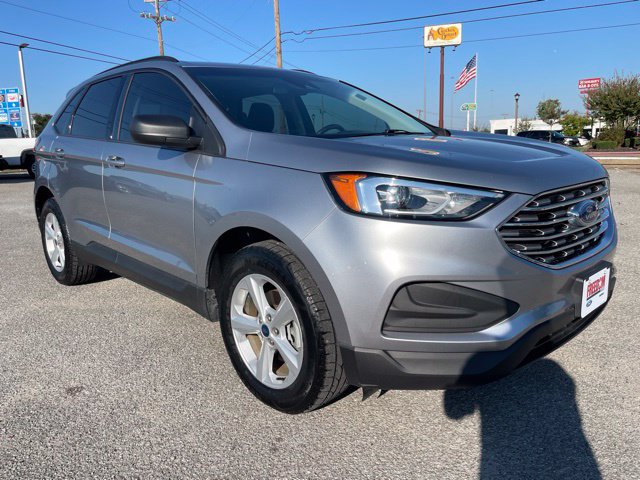 Certified 2020 Ford Edge SE FWD image 3