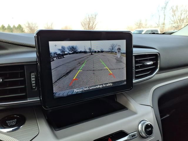 Certified 2023 Ford Explorer XLT w/ Equipment Group 202A image 21
