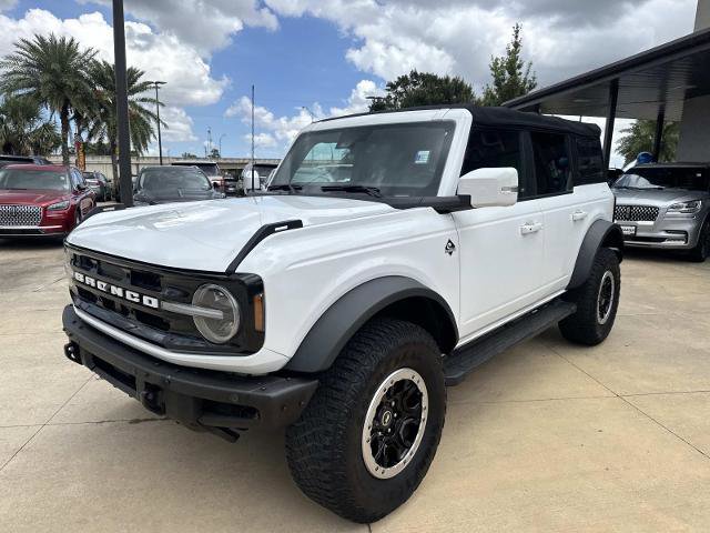 Certified 2021 Ford Bronco Outer Banks w/ Sasquatch Package AWD/4WD image 4