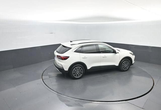 Certified 2024 Ford Escape SE FWD image 27
