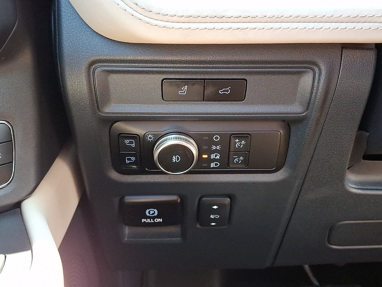 Certified 2023 Ford Expedition Max Platinum AWD/4WD image 30