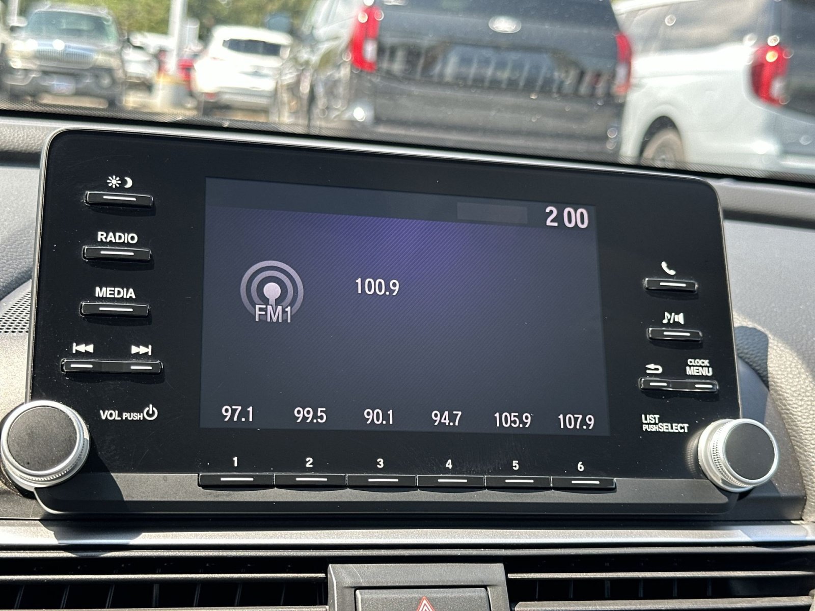 Used 2019 Honda Accord LX image 19