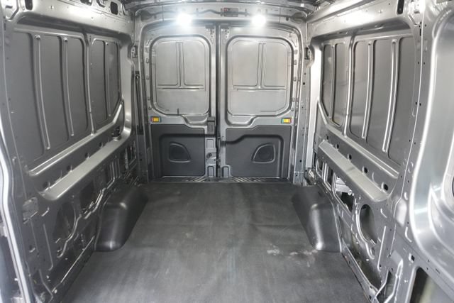 Certified 2024 Ford Transit 250 148 Medium Roof Extended AWD image 24