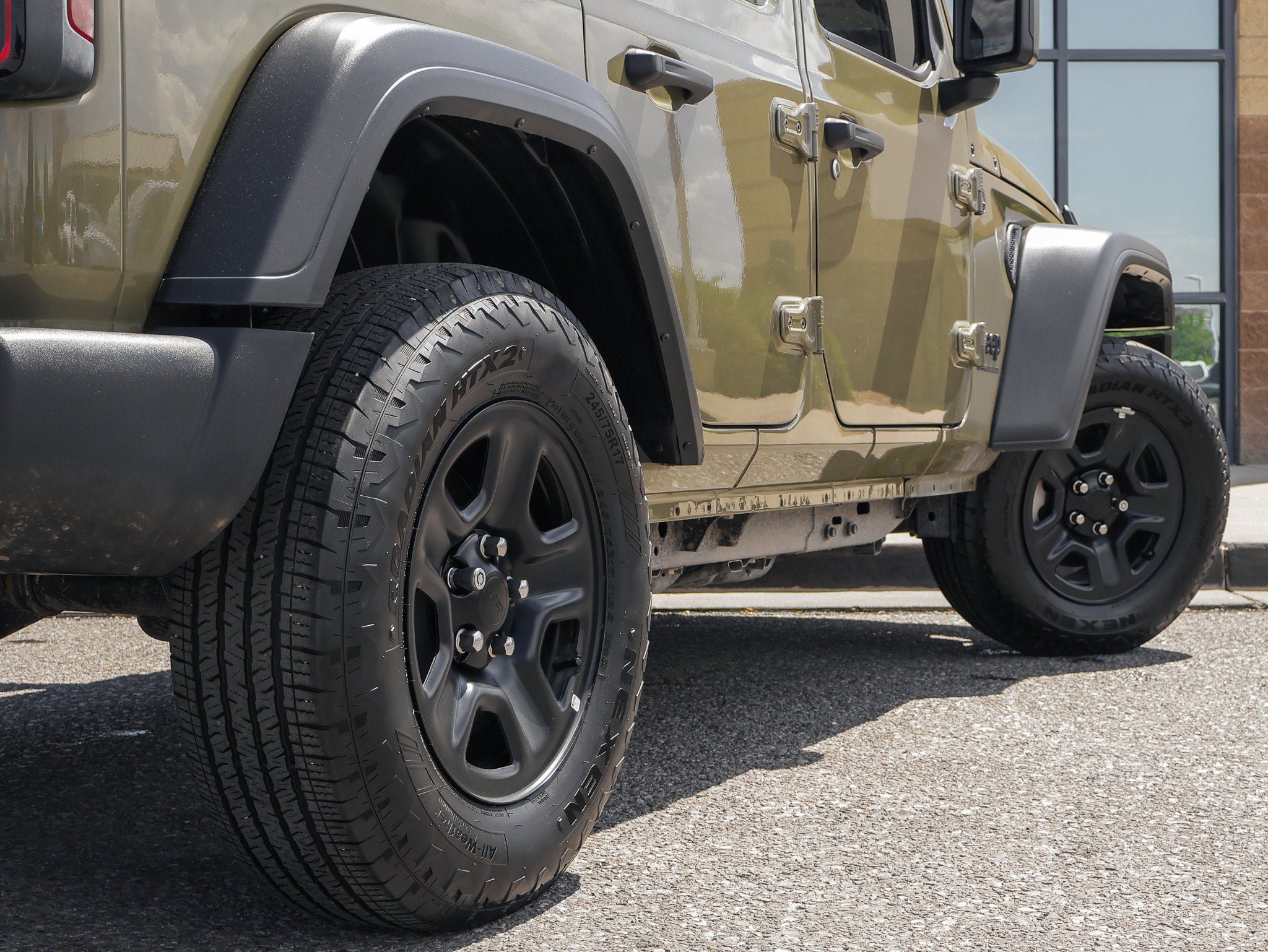 Used 2025 Jeep Wrangler Unlimited Sport AWD/4WD image 11