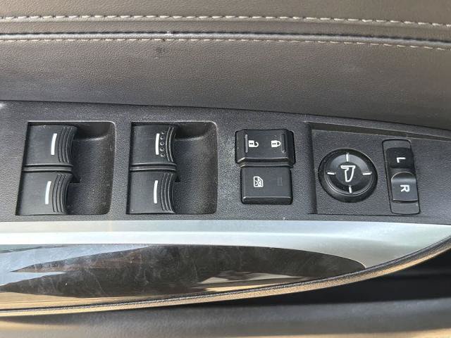 Used 2020 Acura TLX FWD image 17