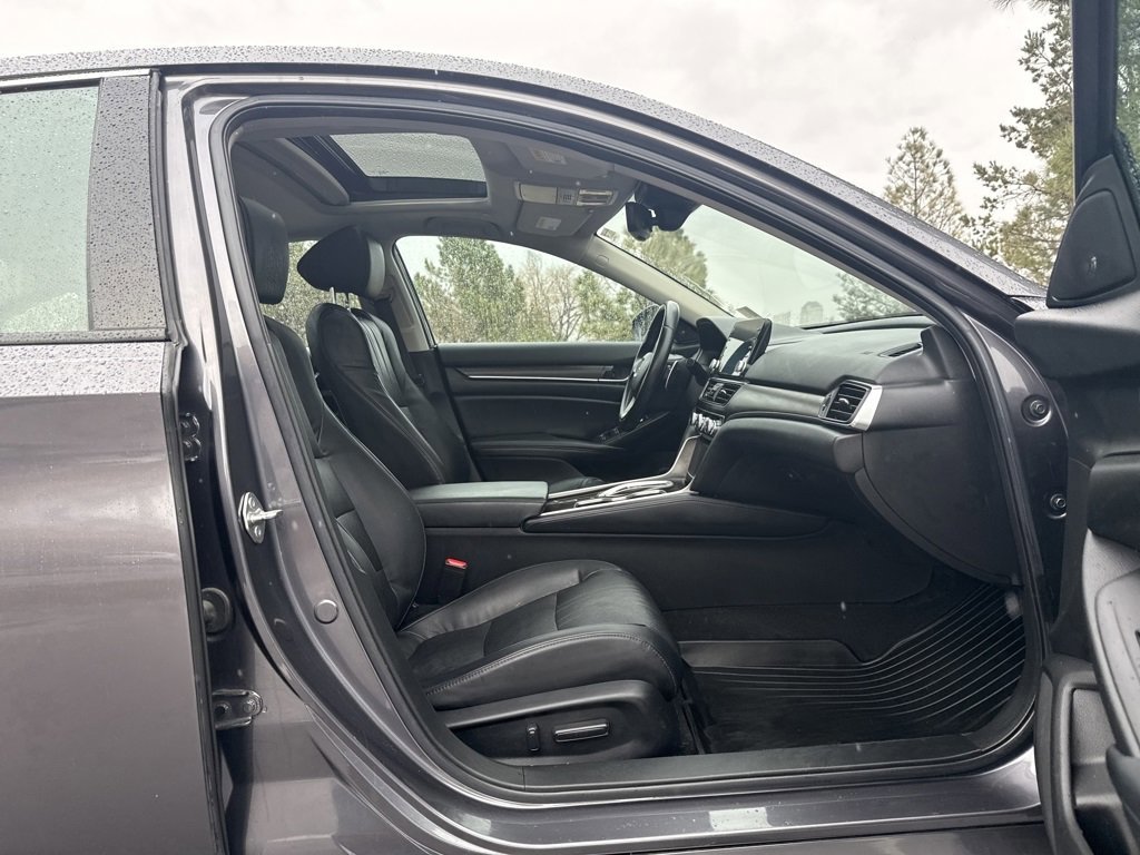 Used 2018 Honda Accord EX-L image 30