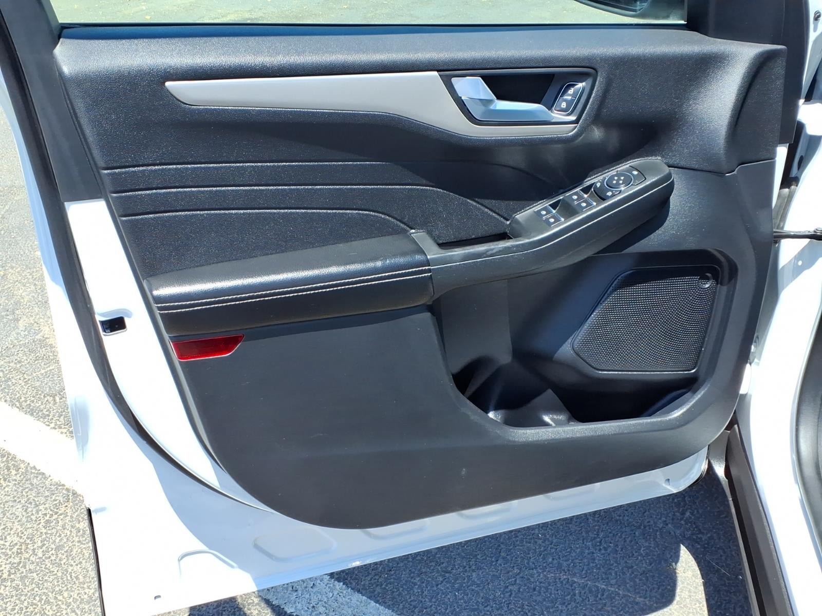 Certified 2022 Ford Escape SEL FWD image 20