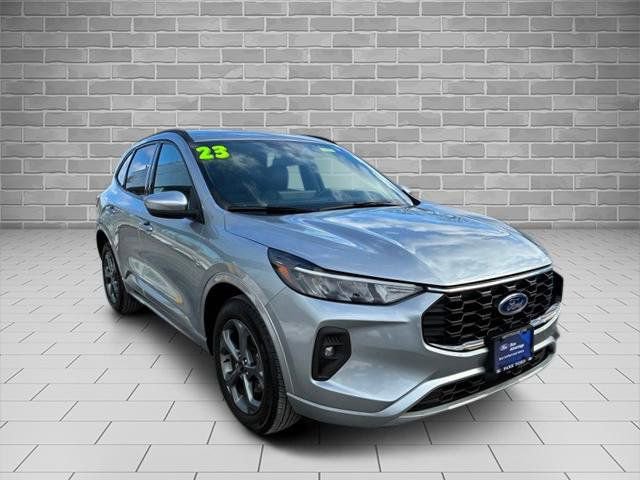 Certified 2023 Ford Escape ST-Line Select w/ Tech Pack #1 AWD/4WD image 8