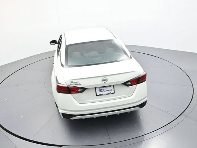 Used 2025 Nissan Altima 2.5 SV FWD image 38