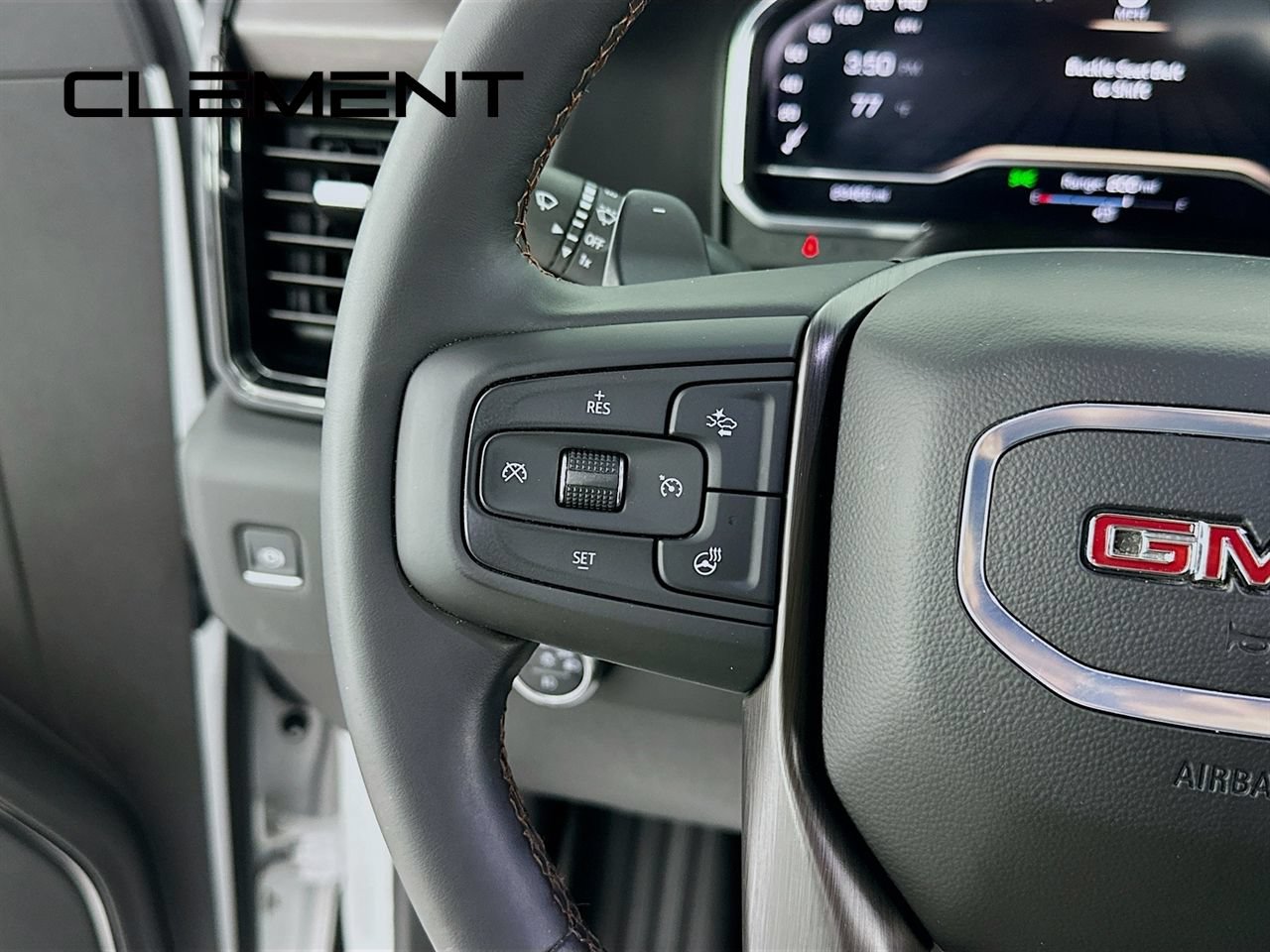 Used 2025 GMC Sierra 1500 AT4 AWD/4WD image 16