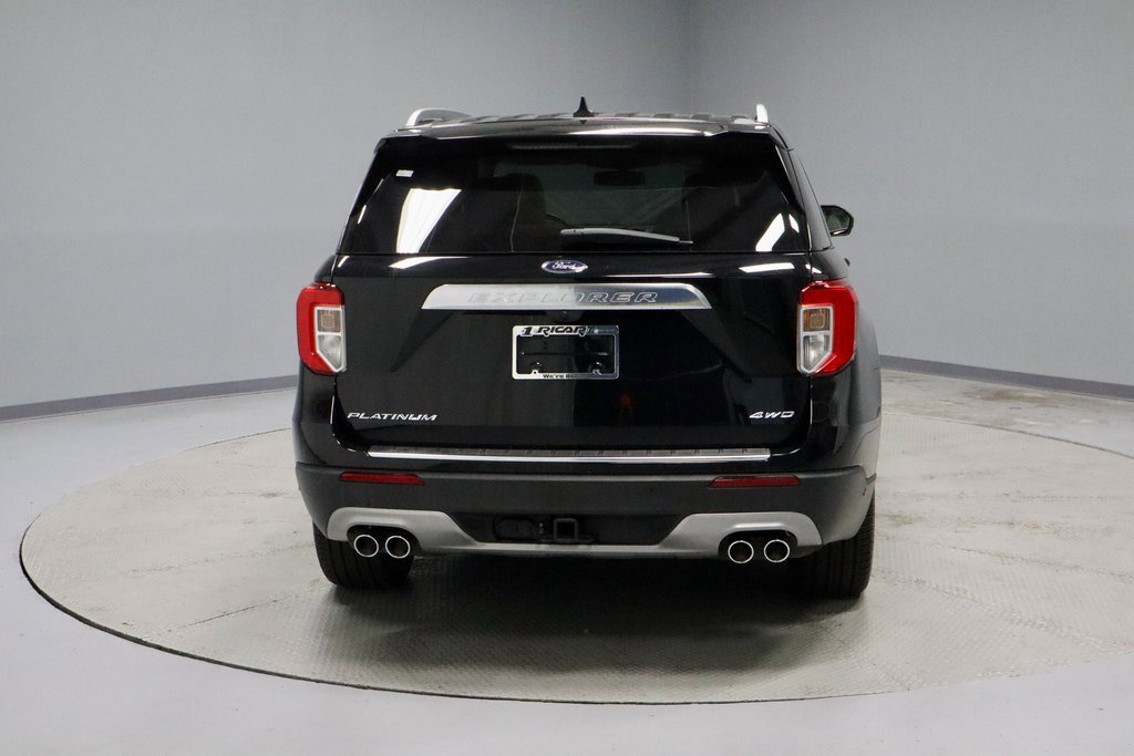 Certified 2023 Ford Explorer Platinum w/ Class IV Trailer Tow Package image 11