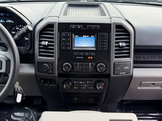 Certified 2022 Ford F450 XL w/ Power Equipment Group AWD/4WD image 26