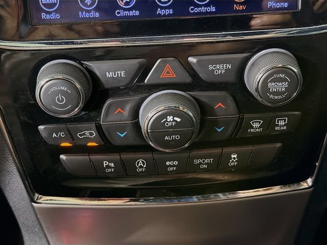 Used 2019 Jeep Grand Cherokee Altitude RWD image 19