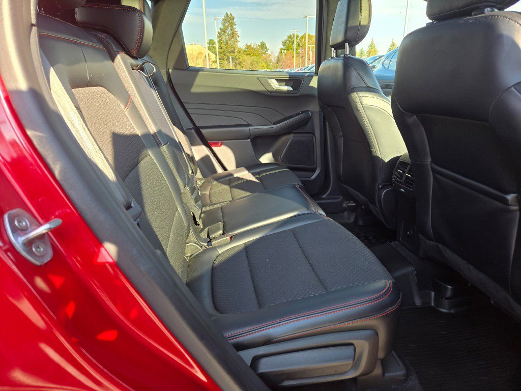 Certified 2023 Ford Escape ST-Line w/ Tech Pack #1 image 8