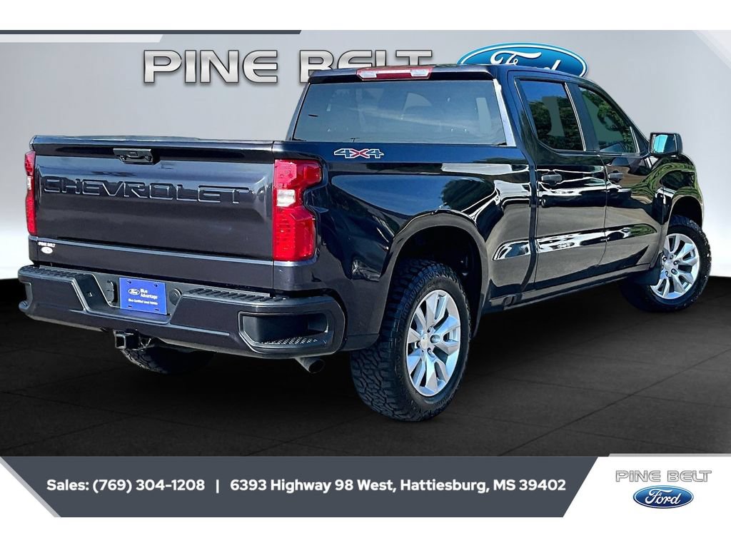 Used 2023 Chevrolet Silverado 1500 Custom AWD/4WD image 11