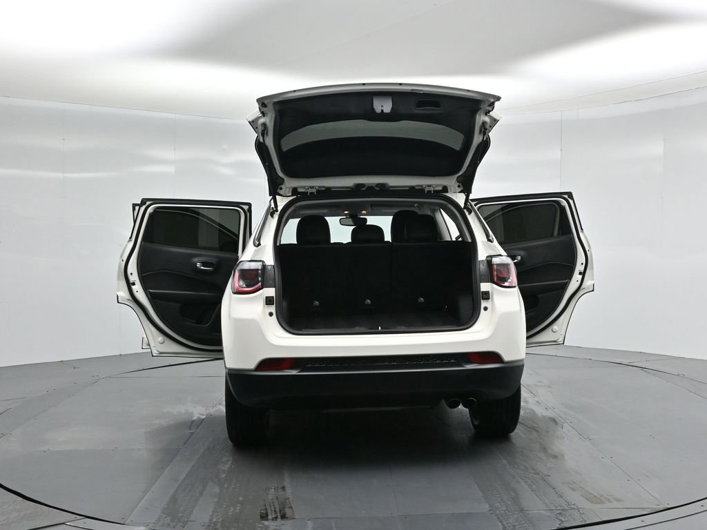 Used 2020 Jeep Compass Latitude image 50