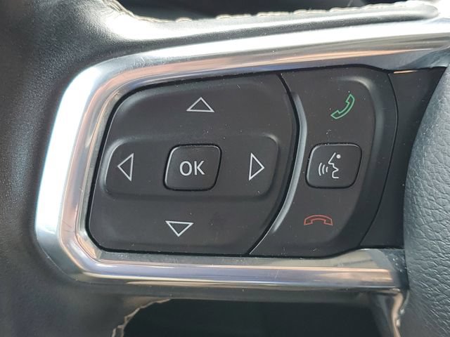 Used 2022 Jeep Wrangler Unlimited Sahara w/ Cold Weather Group AWD/4WD image 10