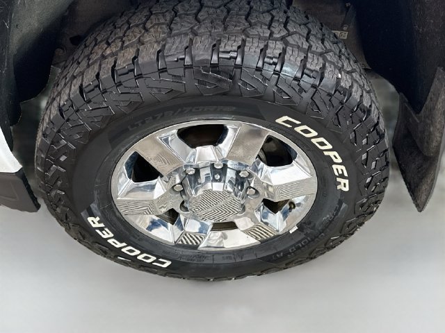 Used 2019 GMC Sierra 3500 Denali w/ Duramax Plus Package AWD/4WD image 31