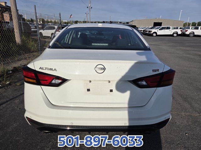 Used 2024 Nissan Altima 2.5 SR FWD image 6