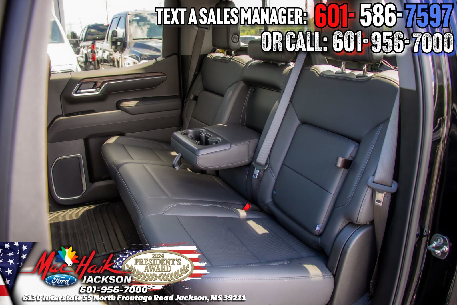 Used 2025 GMC Sierra 1500 SLT w/ SLT Premium Plus Package AWD/4WD image 10