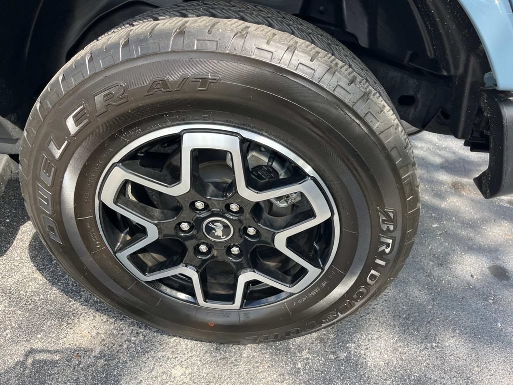 Certified 2023 Ford Bronco Outer Banks AWD/4WD image 14