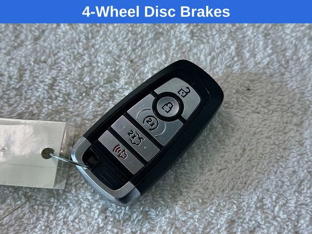 Certified 2019 Ford Edge Titanium w/ Cold Weather Package image 31