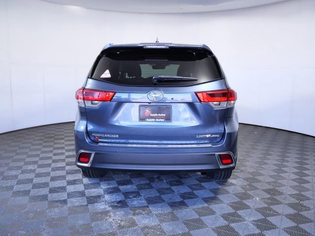 Used 2019 Toyota Highlander Limited Platinum AWD/4WD image 3