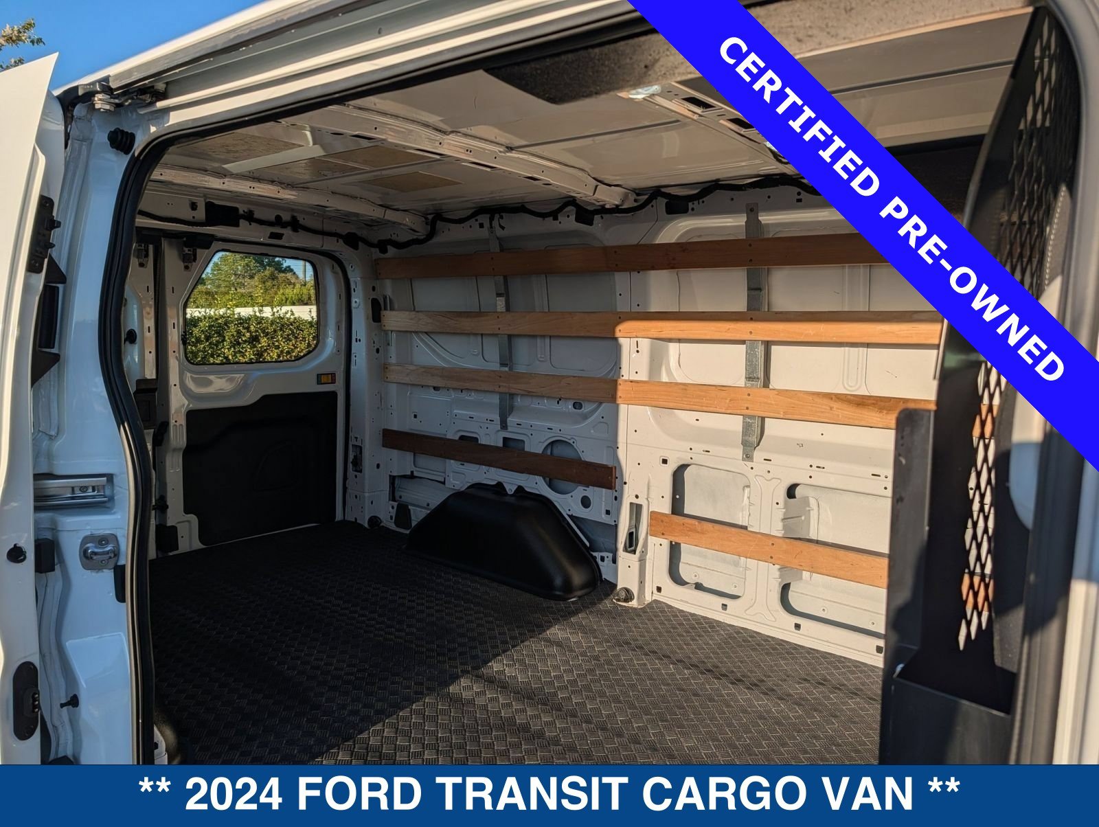 Certified 2024 Ford Transit 250 Low Roof w/ Exterior Upgrade Package RWD image 16