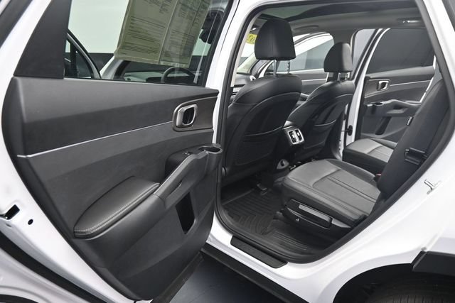 Used 2024 Kia Sorento X-Line EX AWD/4WD image 16