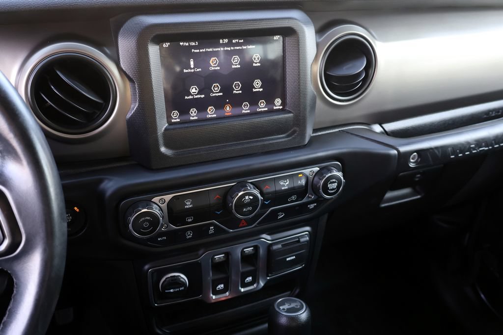 Used 2019 Jeep Wrangler Sport AWD/4WD image 29
