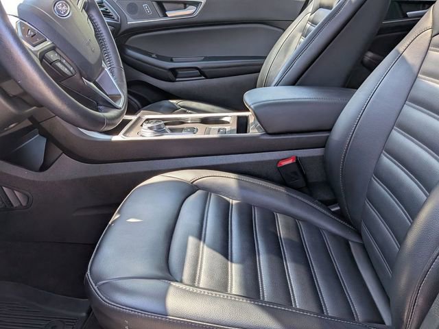 Certified 2024 Ford Edge SEL w/ Convenience Package AWD/4WD image 12
