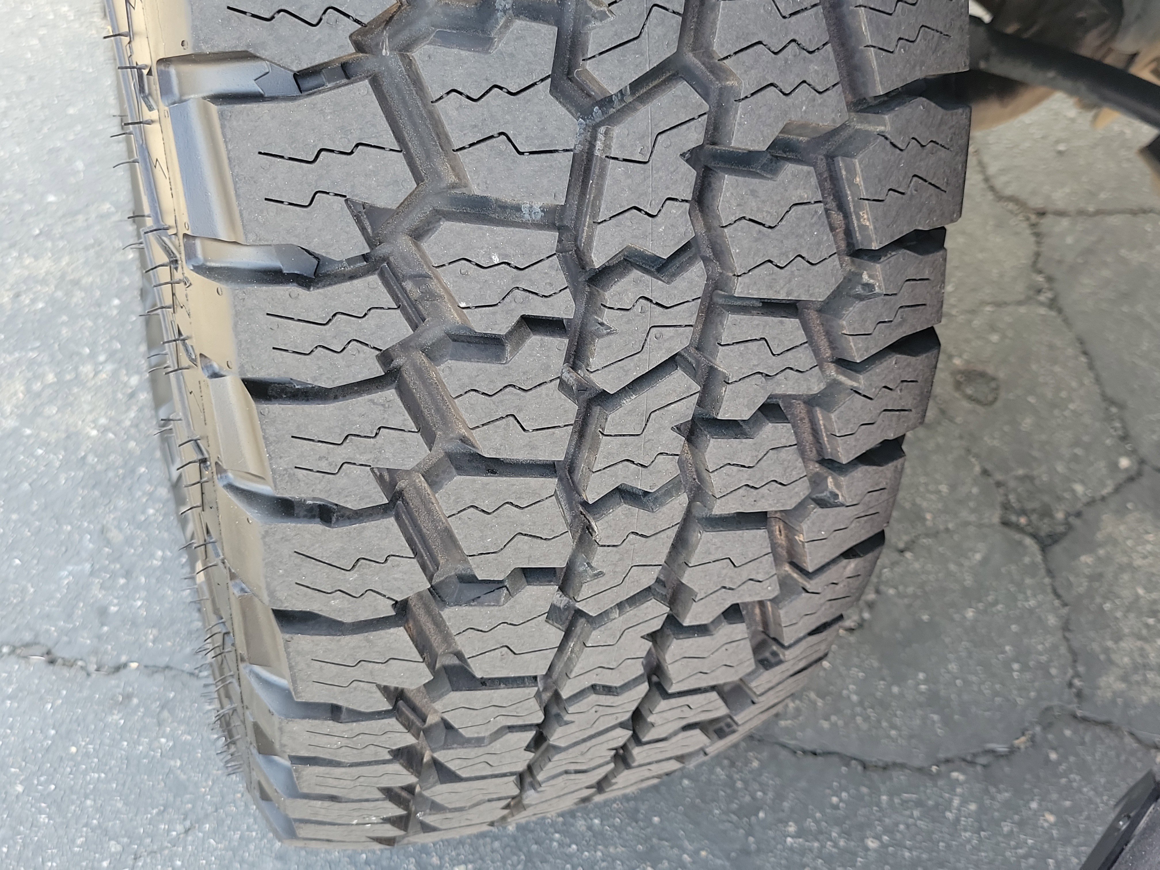 Certified 2022 Ford F150 Tremor w/ Equipment Group 401A Mid AWD/4WD image 15