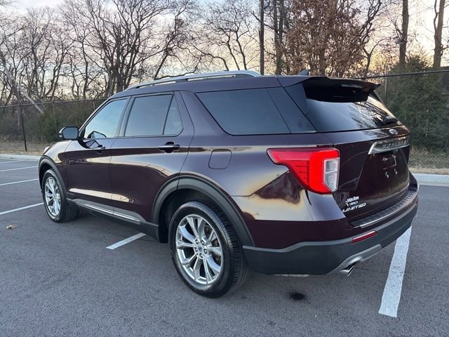 Certified 2023 Ford Explorer Limited w/ Equipment Group 301A image 3