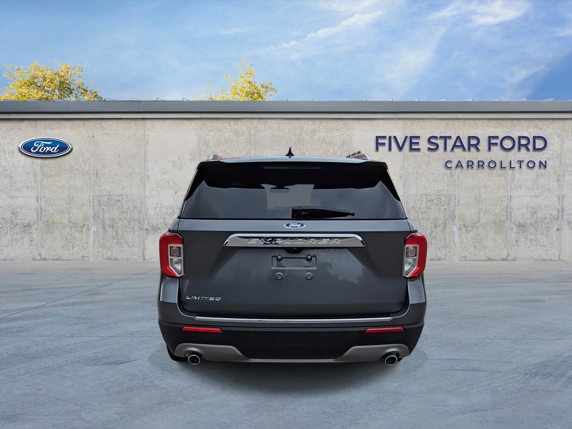 Certified 2023 Ford Explorer Limited w/ Limited Technology Package RWD image 4